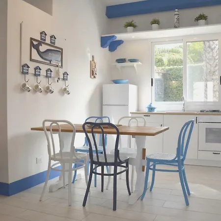 Prázdninový dům La Casa In Riva Al Mare